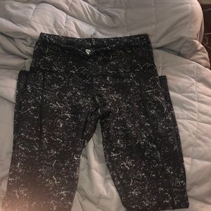 Luga leggings size medium
